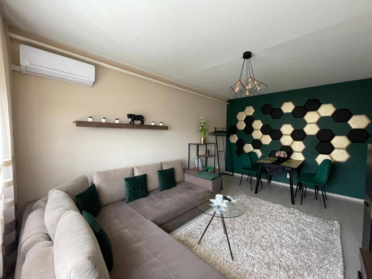 Bella Apartman Ντέμπρετσεν Εξωτερικό φωτογραφία