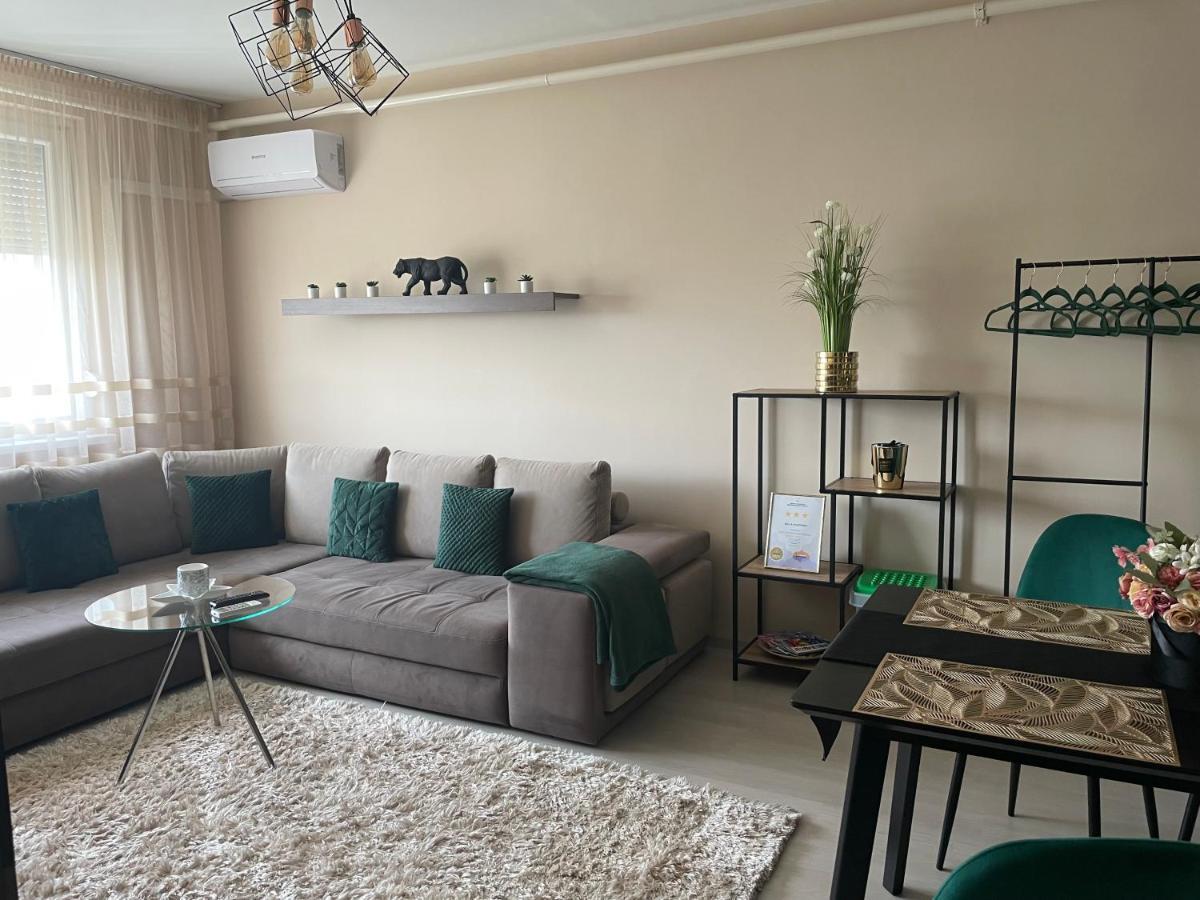 Bella Apartman Ντέμπρετσεν Εξωτερικό φωτογραφία