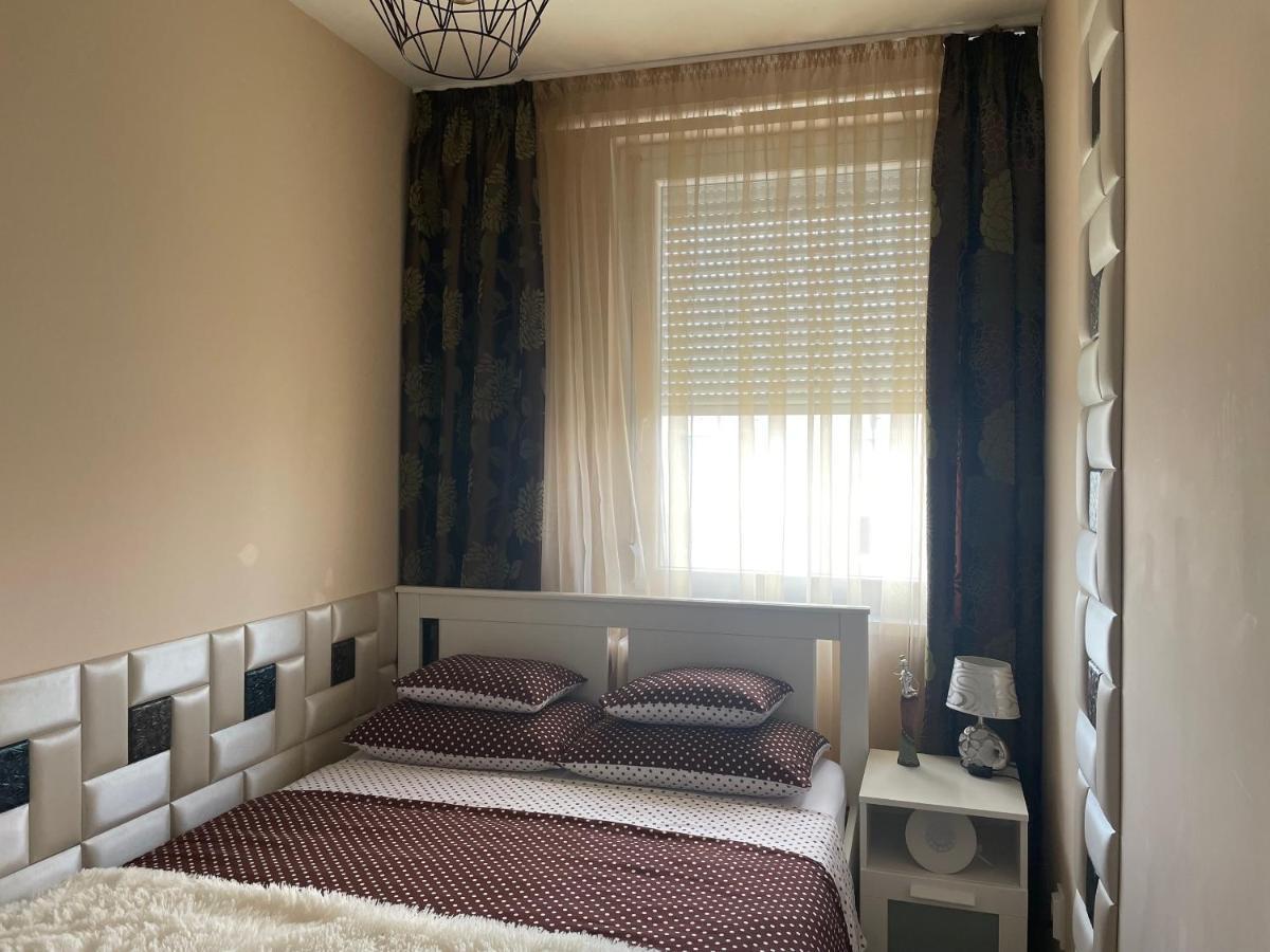 Bella Apartman Ντέμπρετσεν Εξωτερικό φωτογραφία